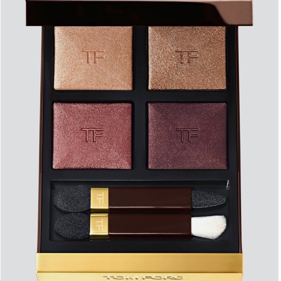 🎉HP🎉NWT Tom Ford 4 eyeshadow palette with mirror and brushes - Picture 2 of 10